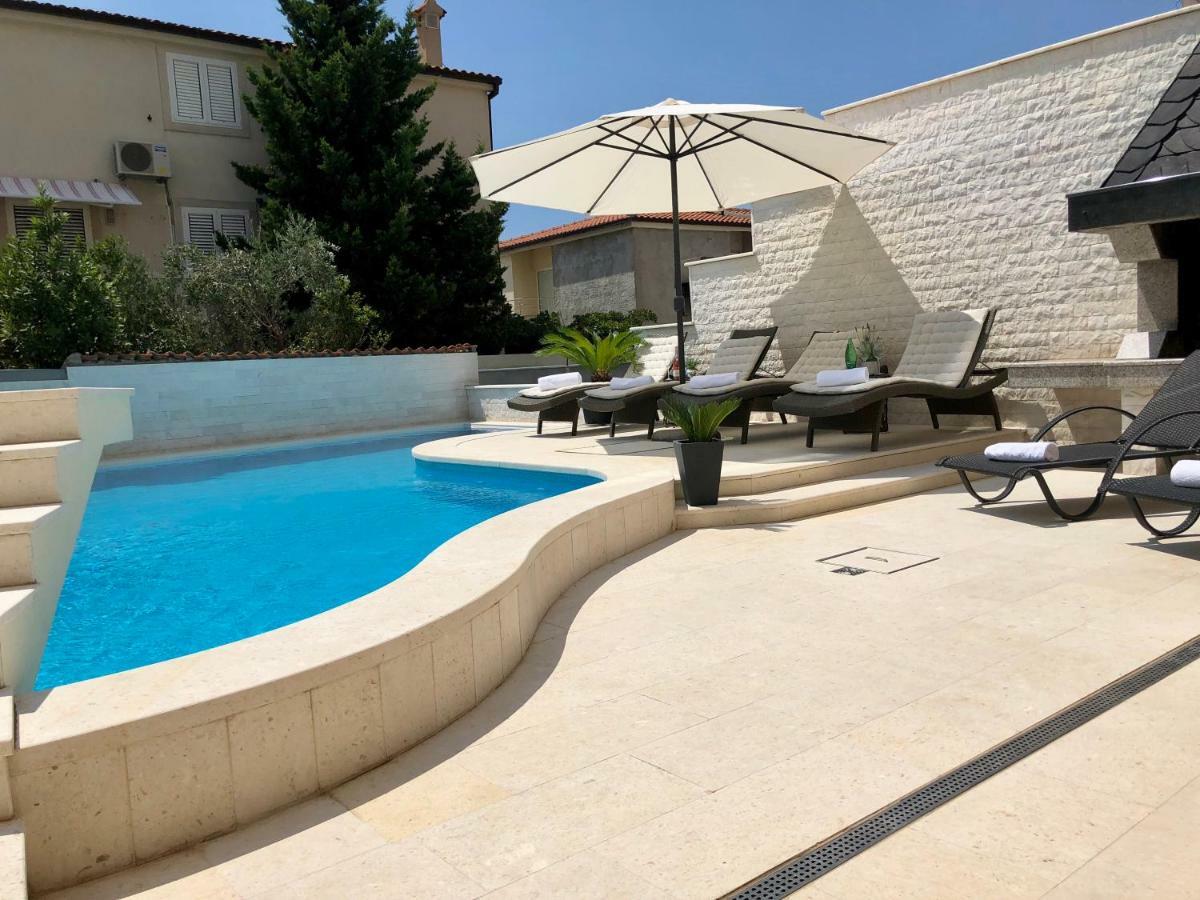 Apartment Dalmatien Traumhaus Макарська Екстер'єр фото